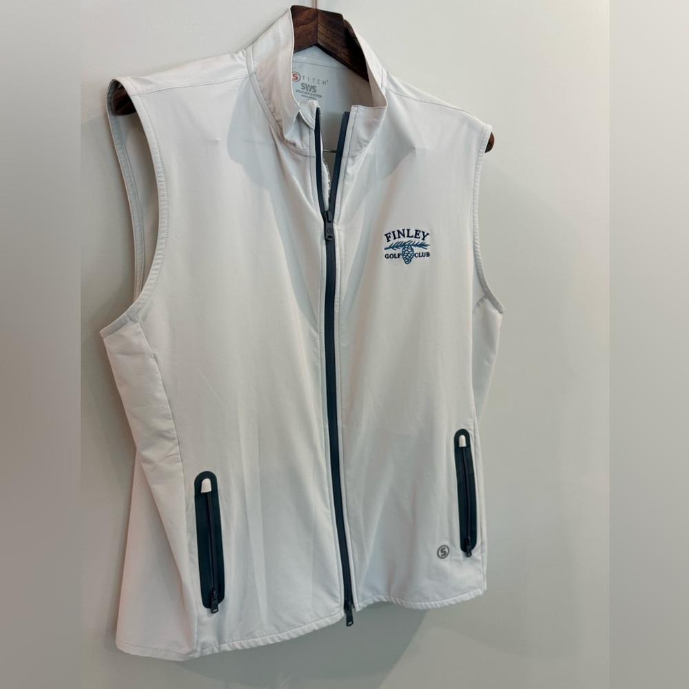 Finley White Golf Vest with Navy Trim